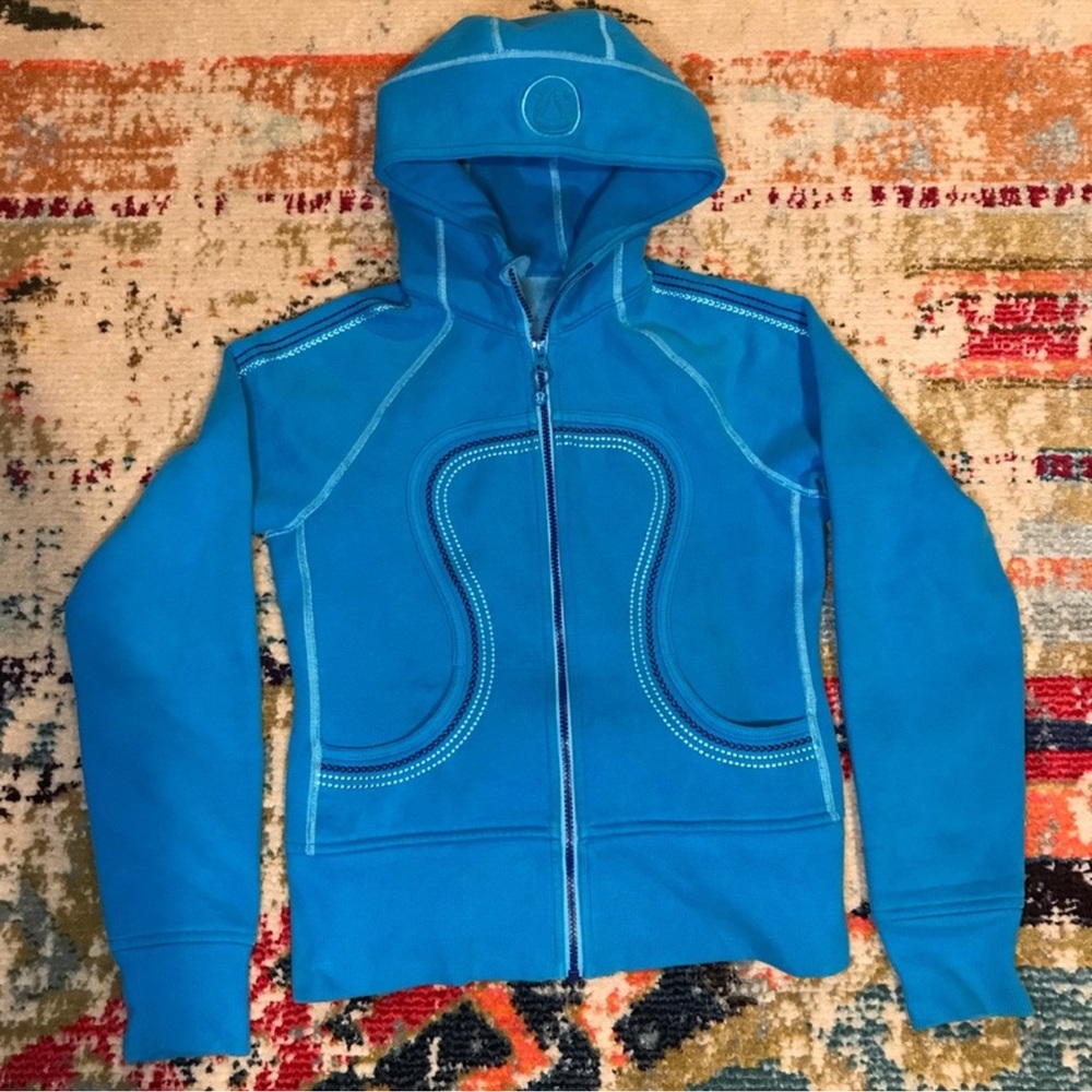 EUC Lululemon Scuba Hoodie